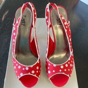 Y-Not? Polka Dot Platforms